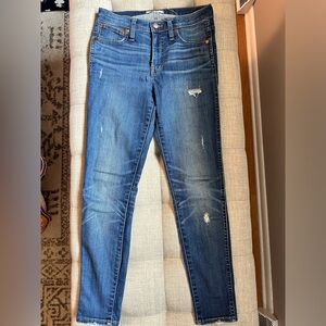 Madewell 9 inch high rise distressed skinny jeans